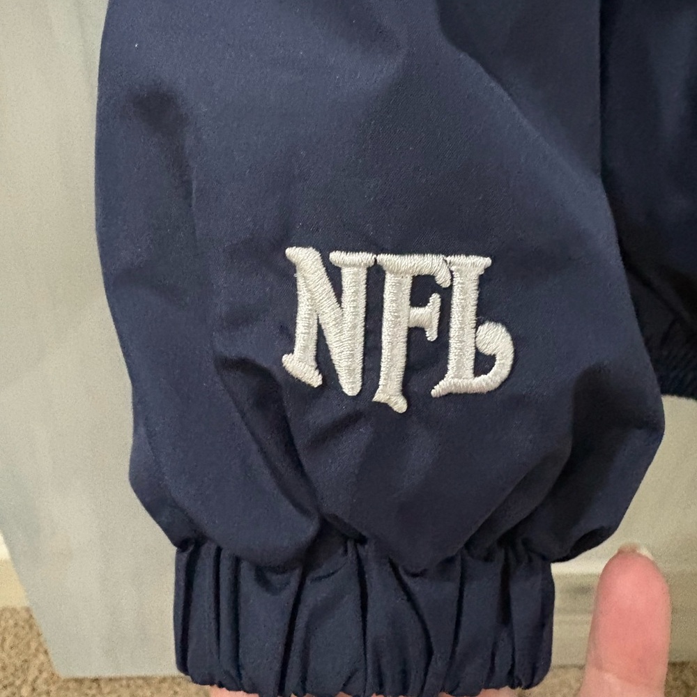 Tennessee Titans Jacket - Picture 4 of 8